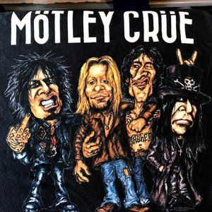 Motley Crue Graphic Tee Size Small Short Sleeve
